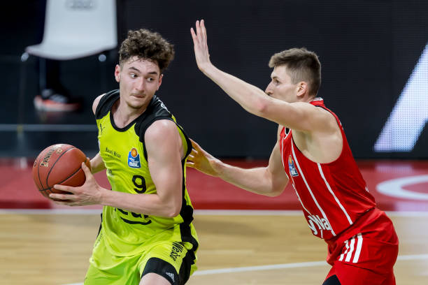 B席继续发 B席继续发