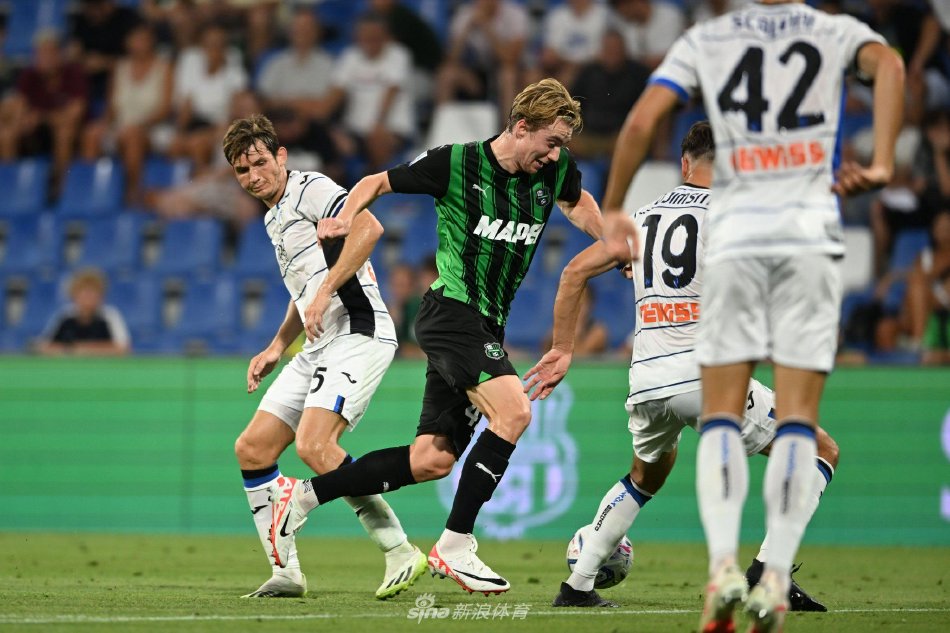 赛场上将如 赛场上将如